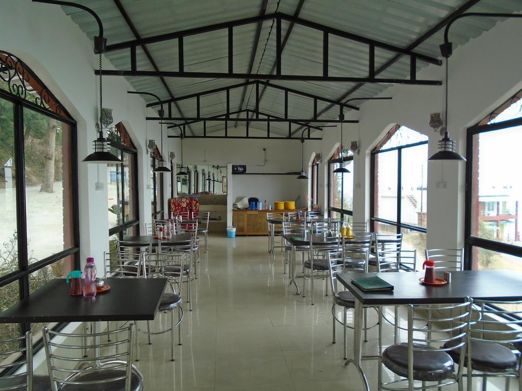New Dolma Hotel Almora Exterior foto